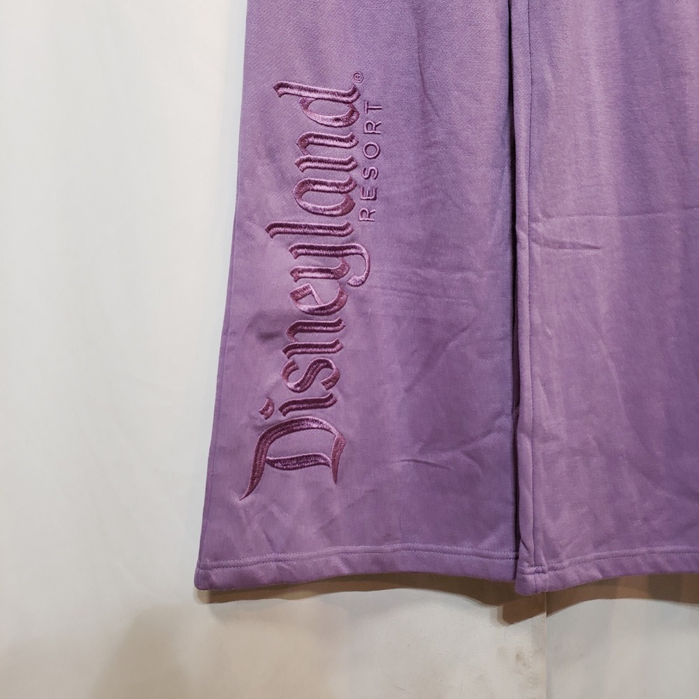 Disney Parks Disneyland Resort Purple Loungewear Set V-Neck Pullover Pants Small - Picture 6 of 14